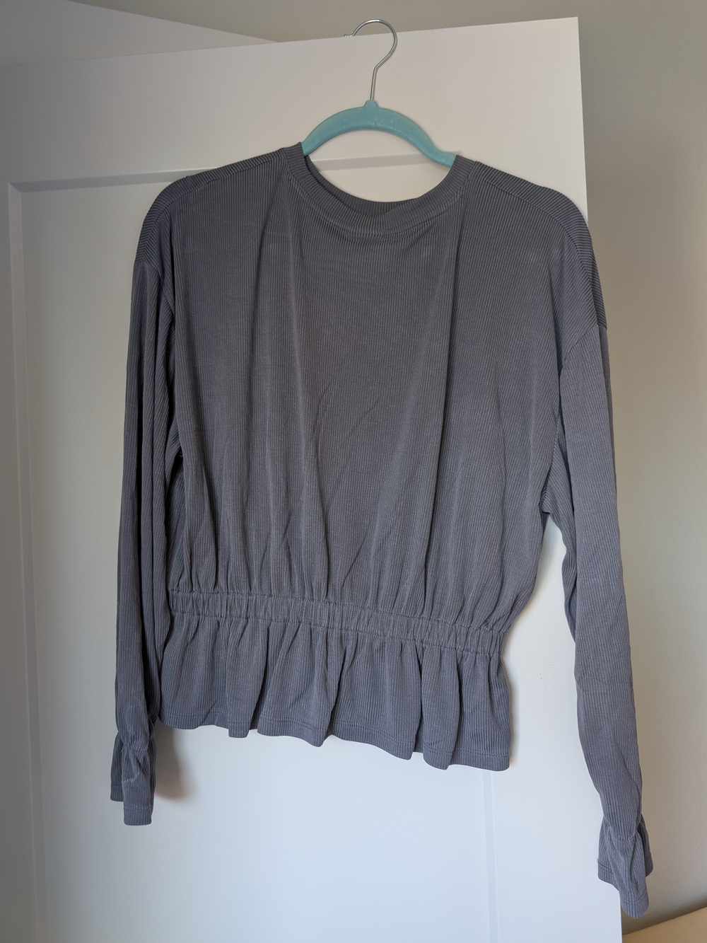 a new day Gray Ribbed Long-Sleeve Smocked Waist Top